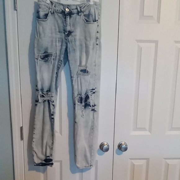 Forever 21 Other - Forever 21 Blue Skinny Jeans